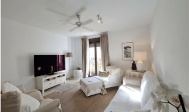La Bajadilla Beach, Marbella, 3-bedroom Penthouse