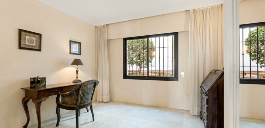 Las Terrazas, Los Almendros, Benahavís 2-bedrooms