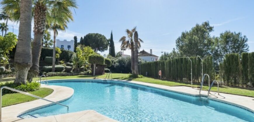 Alhoa Royal, Nueva Andalucia, 3-beds
