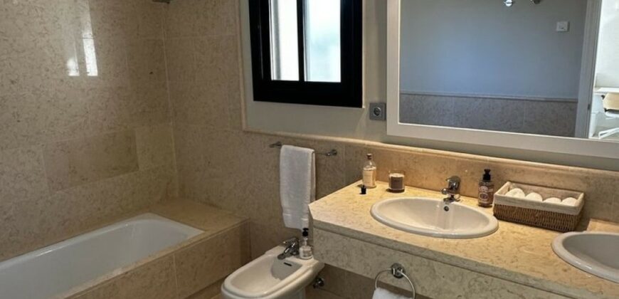 Capanes del Golf, Penthouse 3-bed