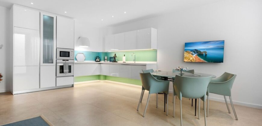 The Glass House, La Quinta, 7-bed Villa