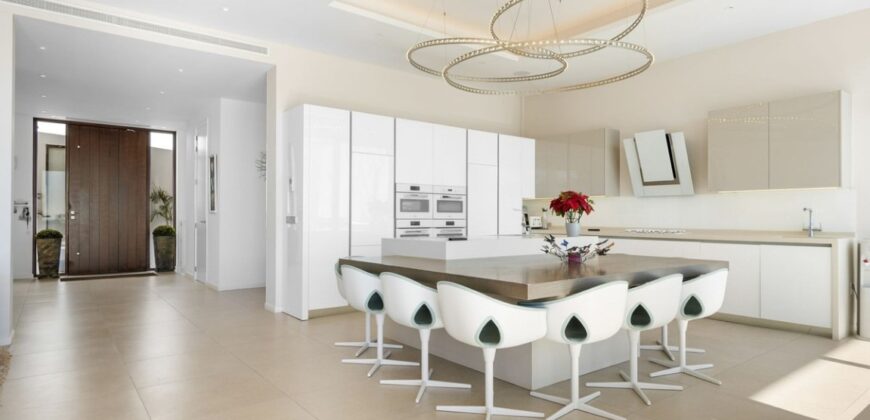 The Glass House, La Quinta, 7-bed Villa