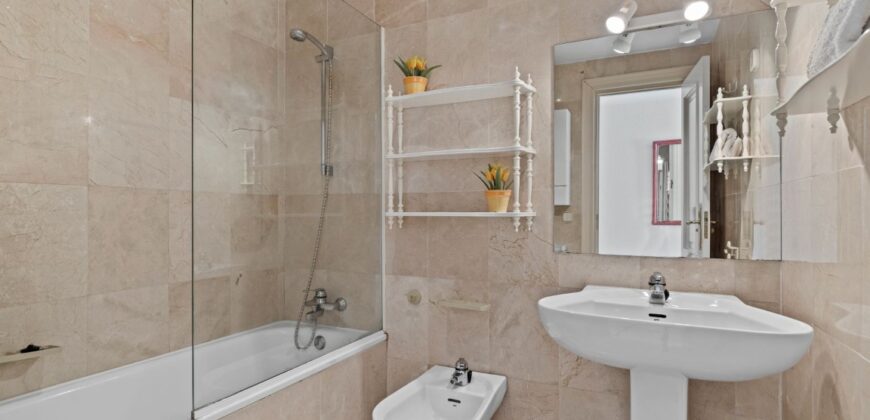 Los Arcos, La Quinta, Benahavís, 3-beds