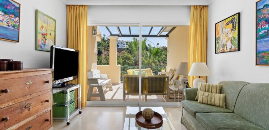 Los Arcos, La Quinta, Benahavís, 3-beds