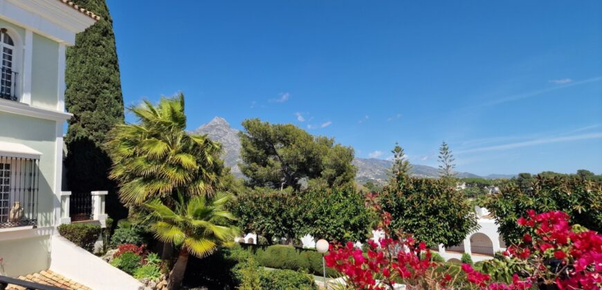 Aloha Village, Nueva Andalucia, Townhouse