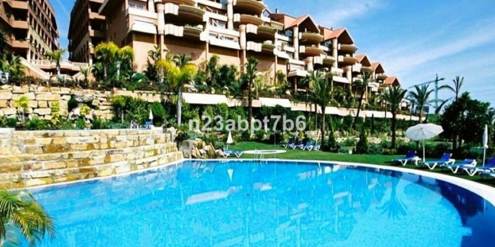 Magna Marbella, 2-beds