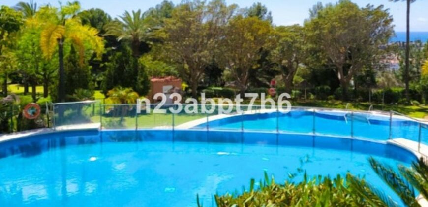 Magna Marbella, 2-beds