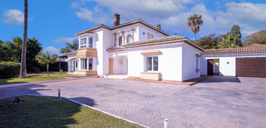 Gualdamina Baja, Marbella, Villa