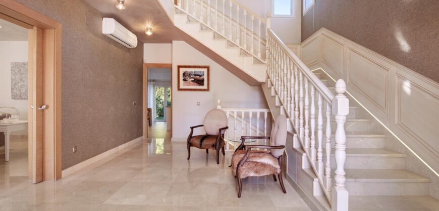 Gualdamina Baja, Marbella, Villa