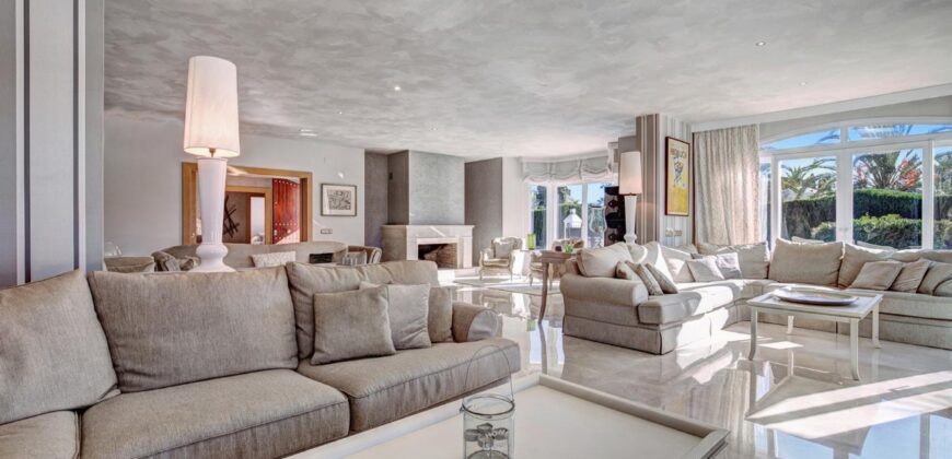 Gualdamina Baja, Marbella, Villa