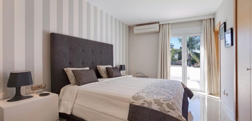 Gualdamina Baja, Marbella, Villa