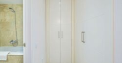 Manilva, 3-Bed Apartment