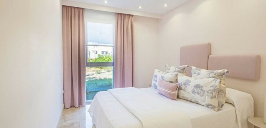 Manilva, 3-Bed Apartment