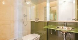 Manilva, 3-Bed Apartment