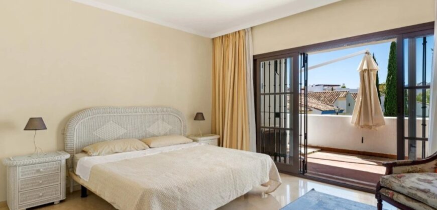 Alto de Los Arqueros, Benahavís 3-beds