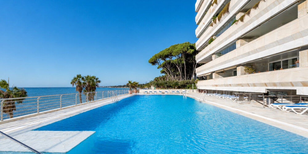 Golden Mile, Marbella, Seafront 2-beds