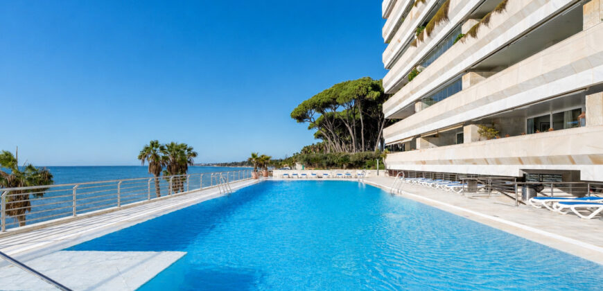 Golden Mile, Marbella, Seafront 2-beds