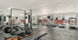Golden Mile, Marbella, Seafront 2-beds